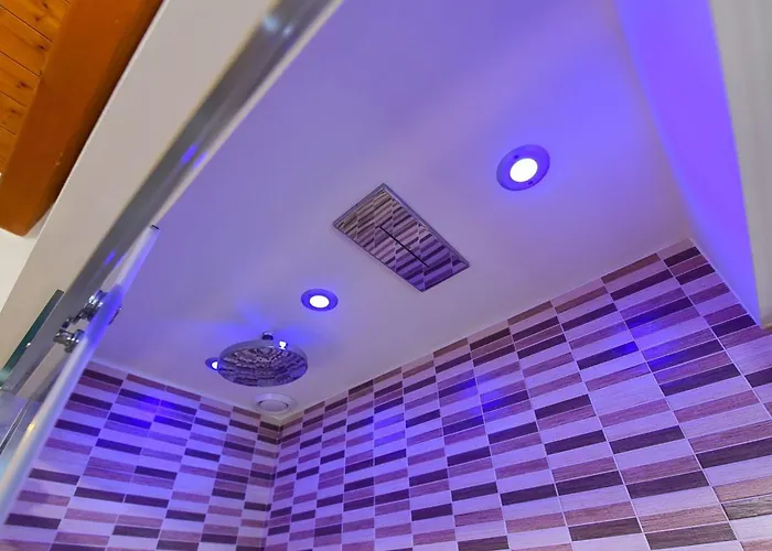 Дом отдыха Jane E Jolie Haus Privates Schwimmbad Und Jacuzzi By Interhome *