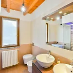Jane E Jolie Haus Privates Schwimmbad Und Jacuzzi By Interhome * Valbrona