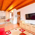 Jane E Jolie Haus Privates Schwimmbad Und Jacuzzi By Interhome Valbrona