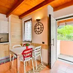 Jane E Jolie Haus Privates Schwimmbad Und Jacuzzi By Interhome * Valbrona