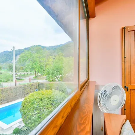 Prázdninový dům Jane E Jolie Haus Privates Schwimmbad Und Jacuzzi By Interhome *