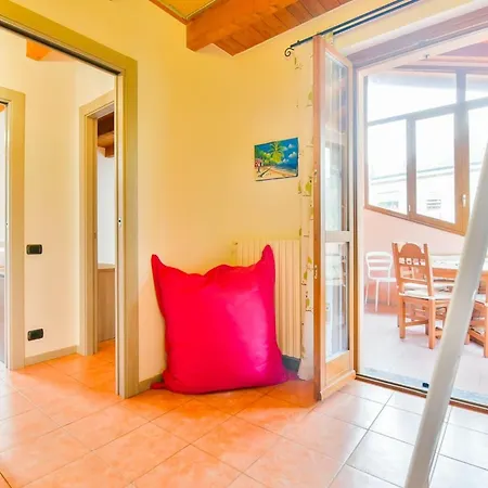 Jane E Jolie Haus Privates Schwimmbad Und Jacuzzi By Interhome Valbrona