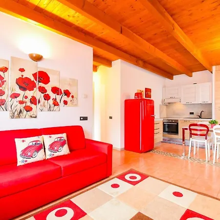 Prázdninový dům Jane E Jolie Haus Privates Schwimmbad Und Jacuzzi By Interhome Valbrona