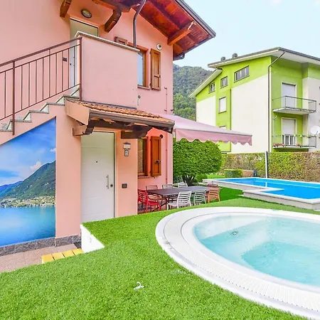 Prázdninový dům Jane E Jolie Haus Privates Schwimmbad Und Jacuzzi By Interhome *