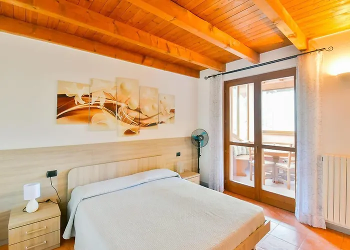 بيت للعطل Jane E Jolie Haus Privates Schwimmbad Und Jacuzzi By Interhome *